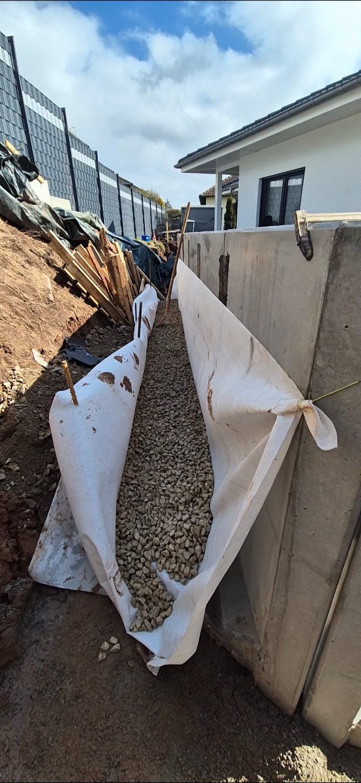 Verlegte Drainage