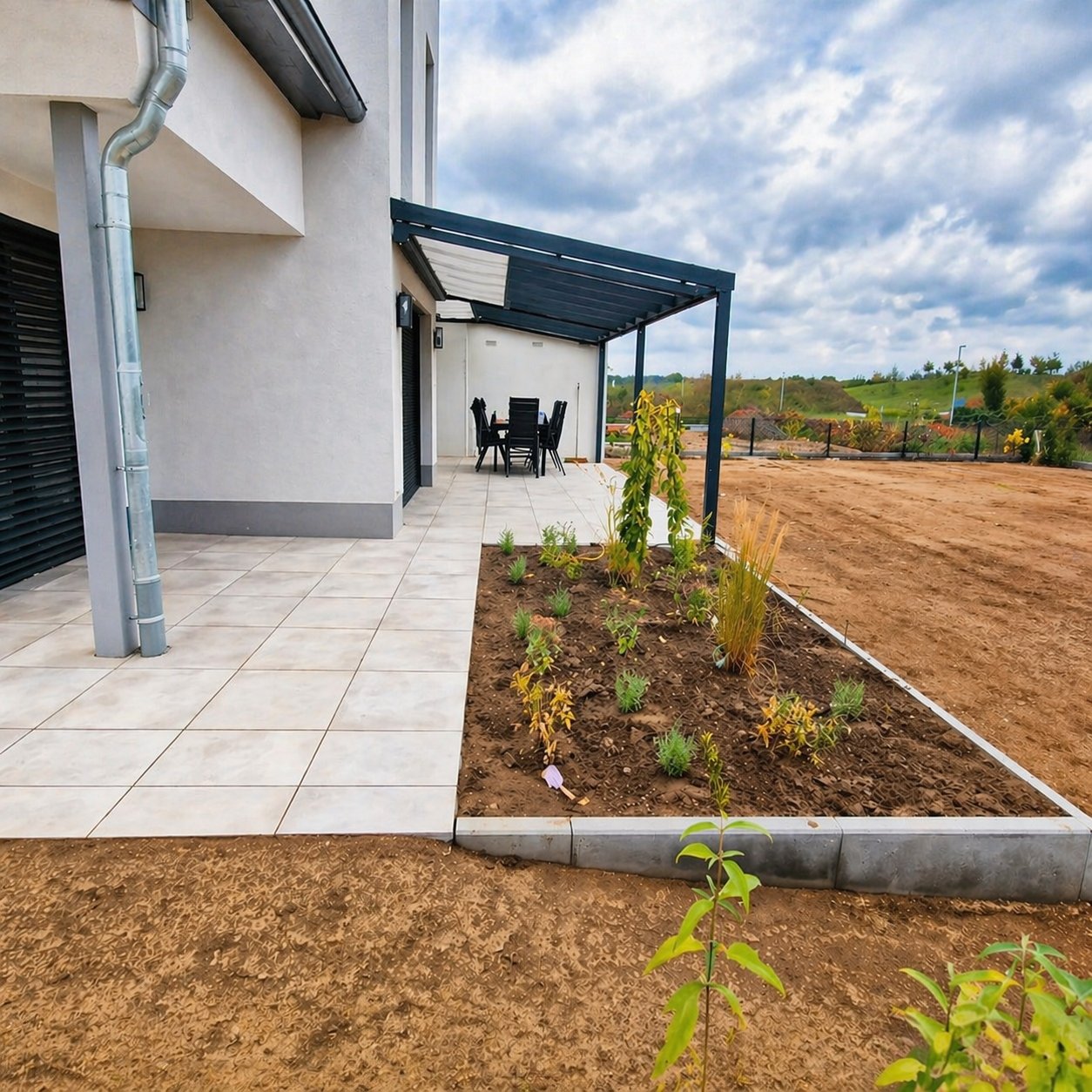 Terrassenbau mit großformatigen Platten